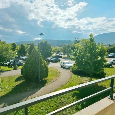 Spacious N3, Quiet,great Location